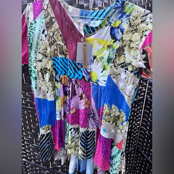 Anthropologie Blouse. NWT. patchwork pattern. Buttery soft. Never worn. - Picture 3 of 6